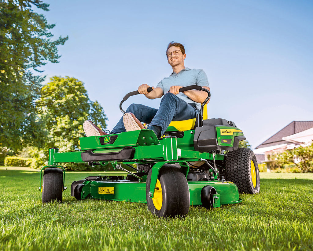 John Deere Z320M Side Discharge 42" Zero-Turn Lawn Mower