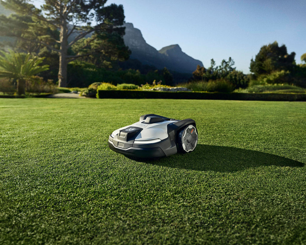 Husqvarna Automower 450X NERA Robotic Lawnmower