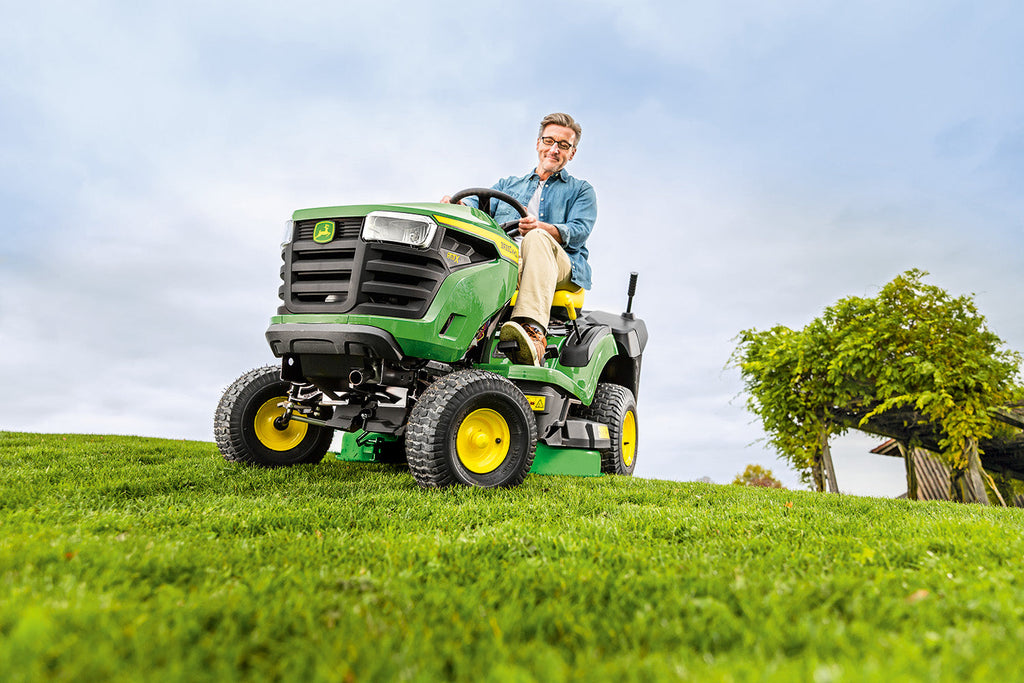 John Deere X117R Rear Collect 36" Ride On Lawn Mower (2026 Model)