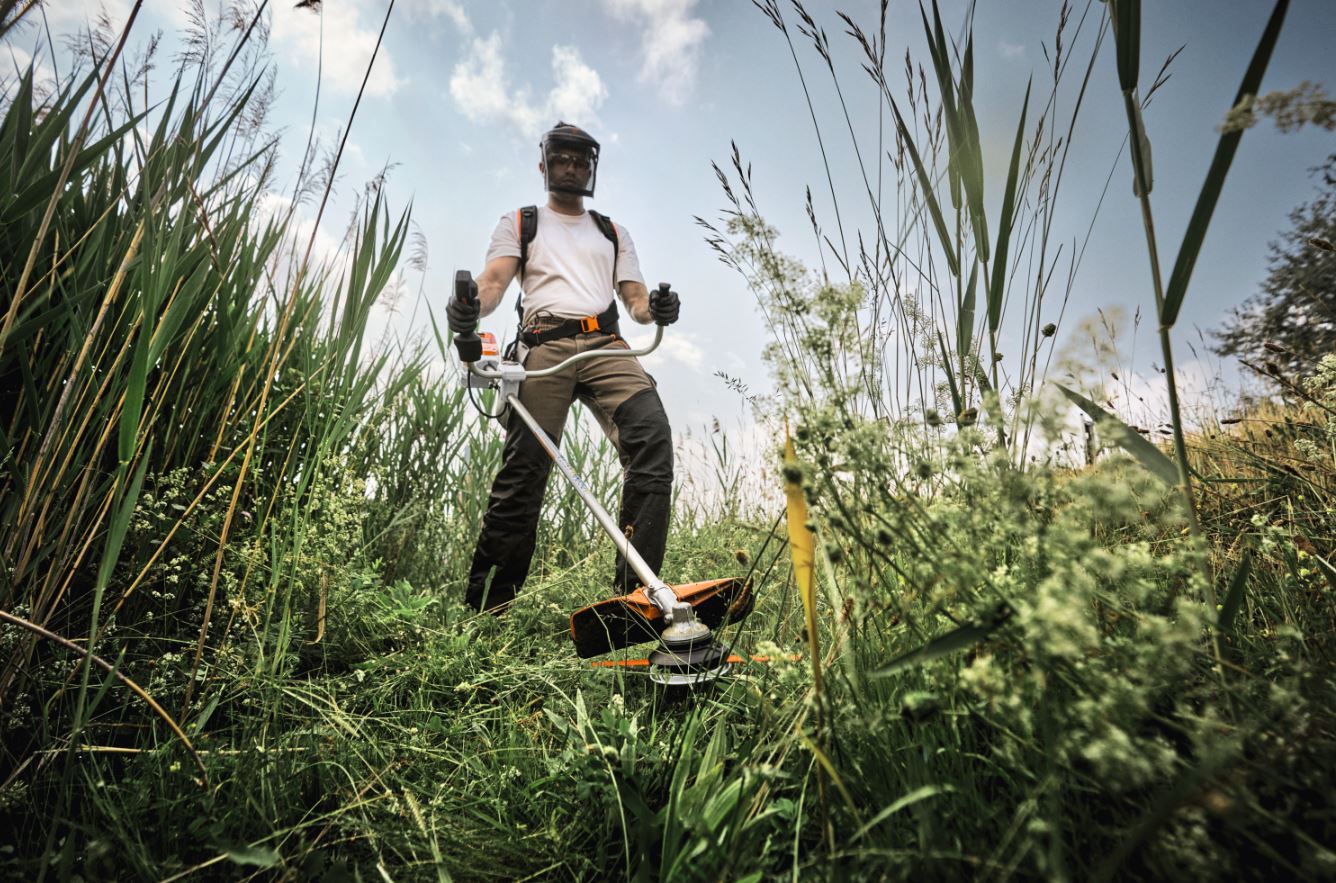 STIHL FSA140 Cordless Brush Cutter