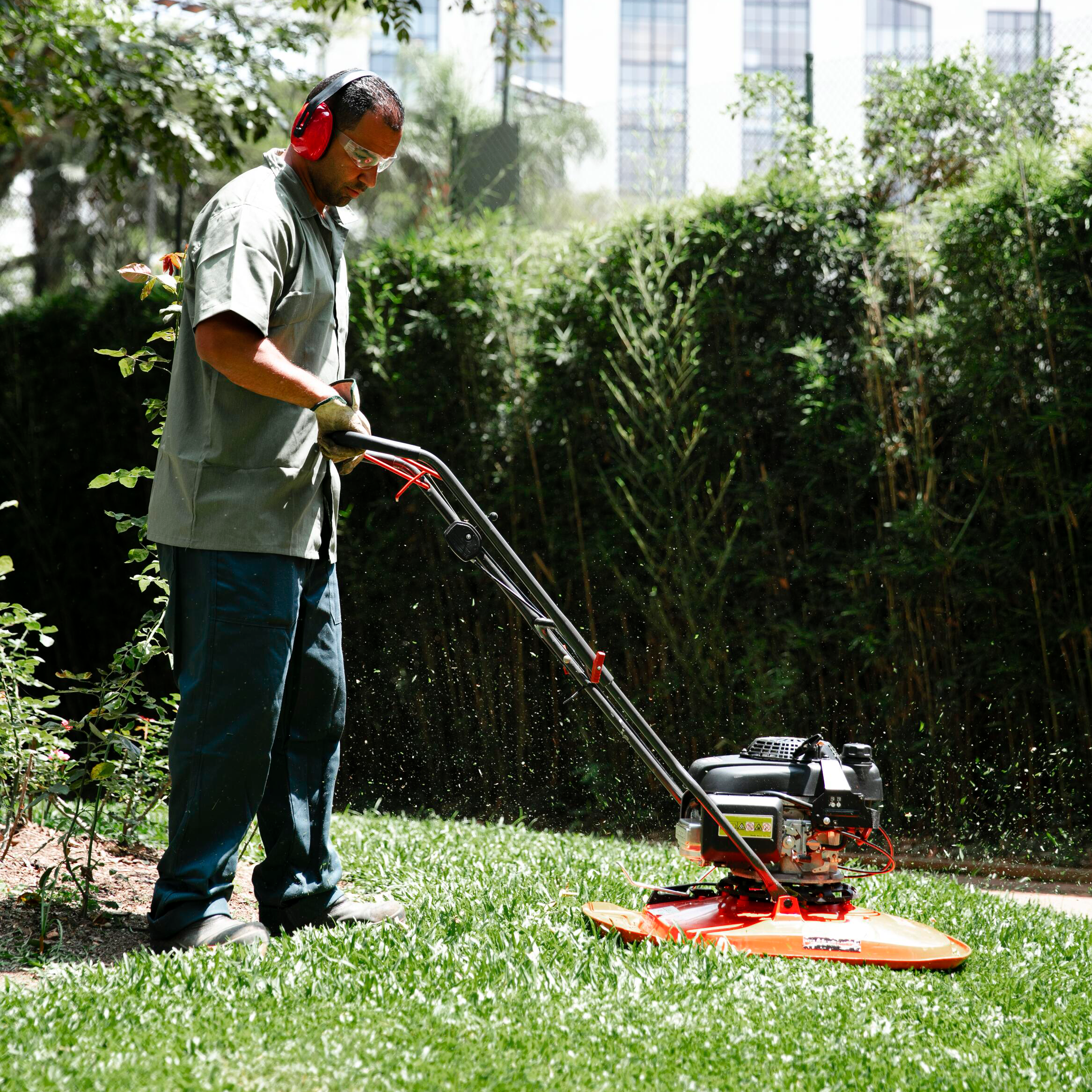 Husqvarna GX 560 Hover Mower