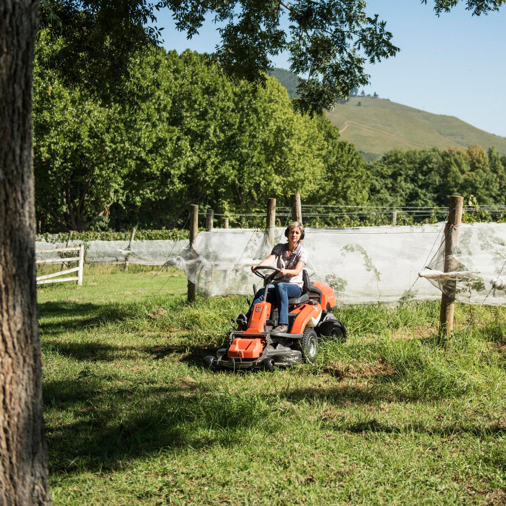 Husqvarna Rider 214TC Rear Discharge and Mulching 37" Mower