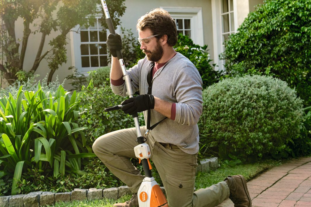 STIHL KMA80R Cordless Kombi Power Unit