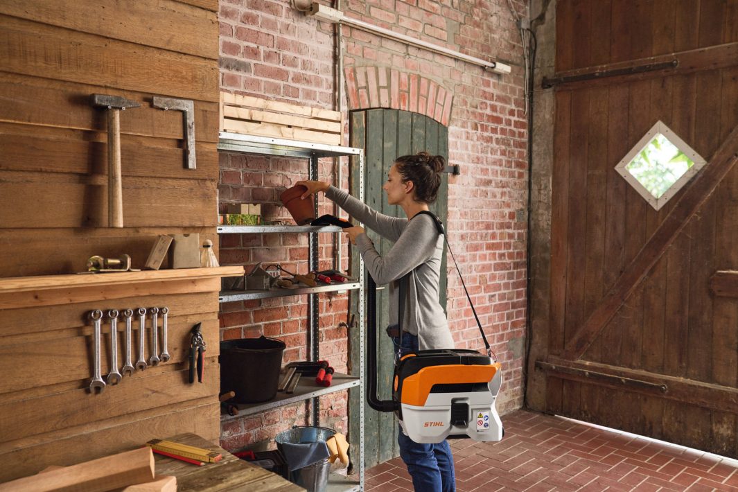 STIHL SEA50 Cordless Hand Vacuum